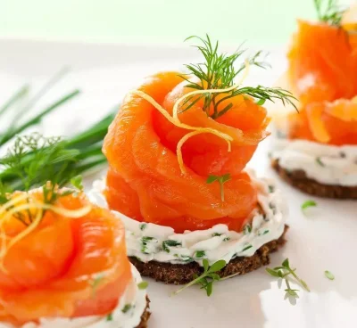 Tranche de truite de sushi de saumon congelé, poisson congelé de fruits de mer congelés de catégorie de sashimi